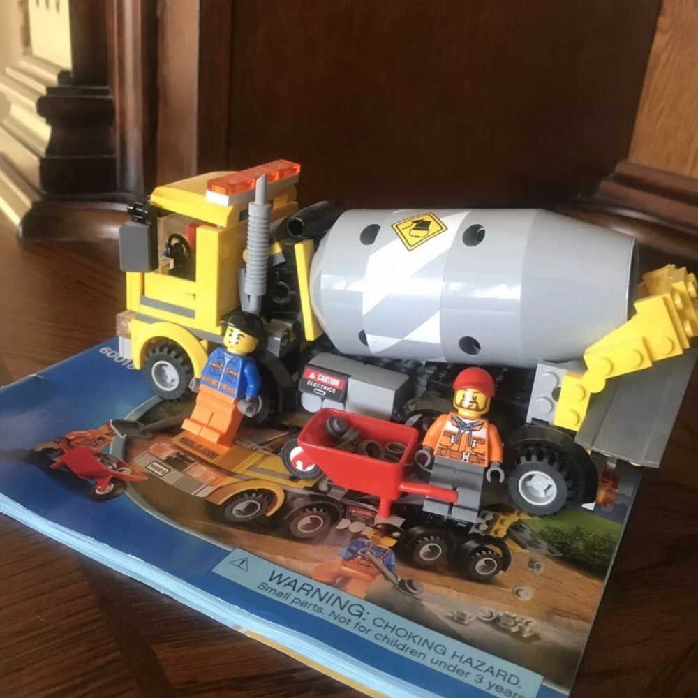 LEGO city cement mixer built